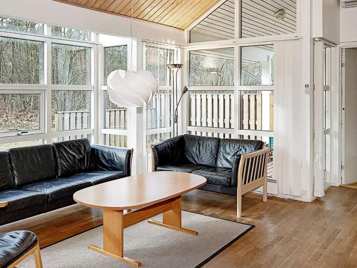 Four-Bedroom Holiday Home In Hasle 5 Exterior foto